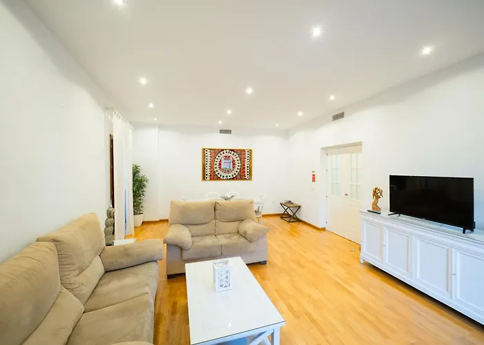 Amplio Apto Centro Vistas Torneria Fjhomefj