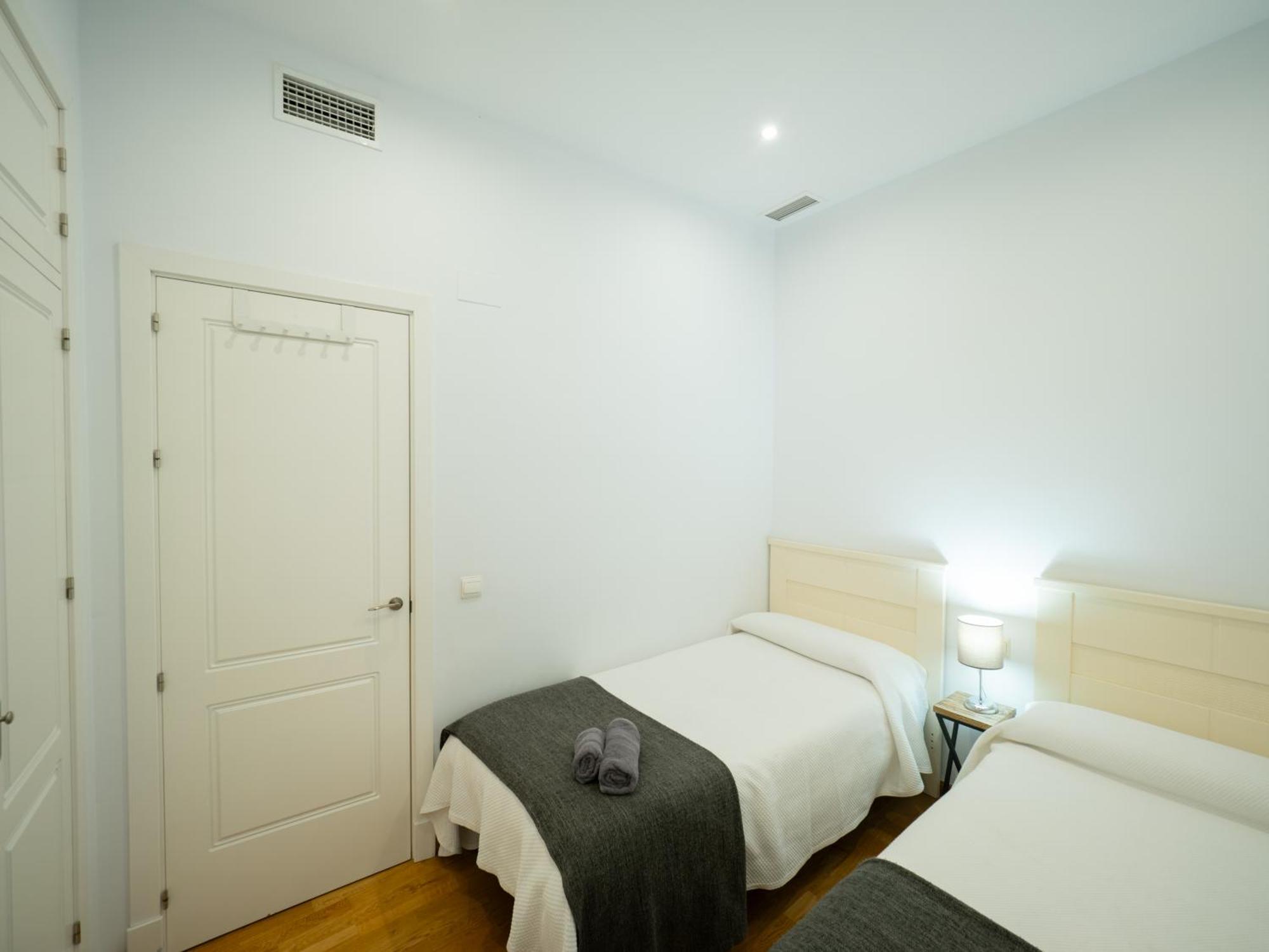 Amplio Apto Centro Vistas Torneria Fjhomefj Apartment *